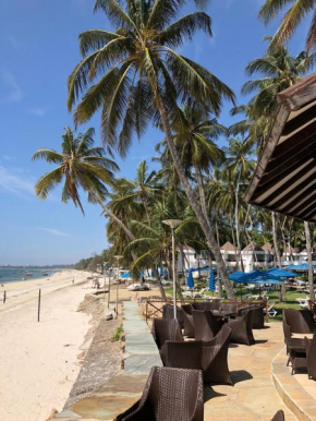 Kenya Bay Beach Hotel, Bamburi